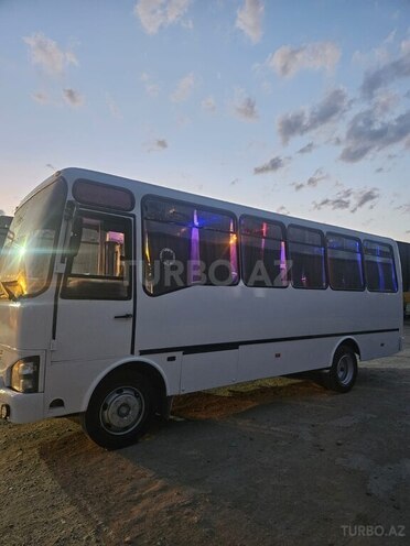 Isuzu NP 37 2010, 500,000 km - 4.4 l - Sumqayıt