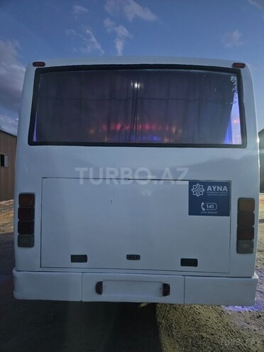 Isuzu NP 37 2010, 500,000 km - 4.4 l - Sumqayıt
