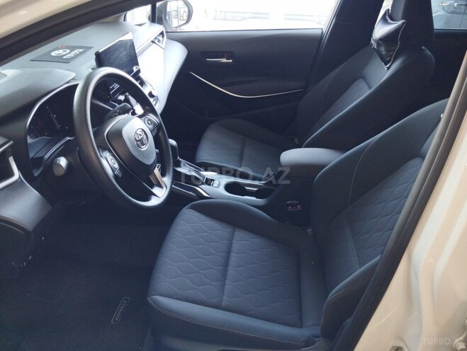 Toyota Corolla 2024, 27,300 km - 1.8 л - Bakı