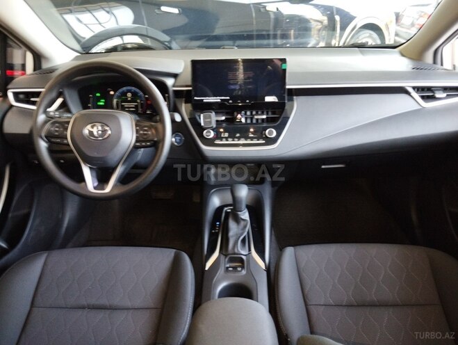 Toyota Corolla 2024, 27,300 km - 1.8 л - Bakı