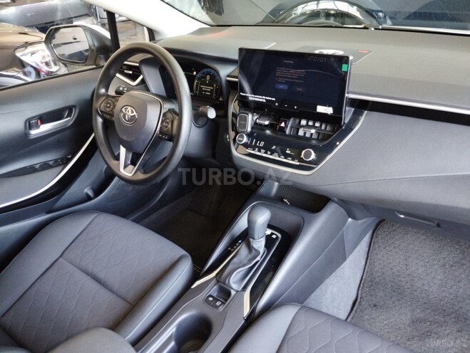 Toyota Corolla 2024, 27,300 km - 1.8 л - Bakı