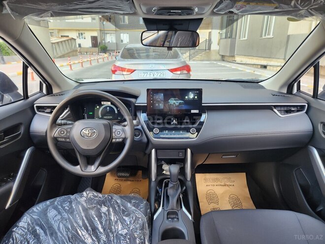 Toyota Corolla Cross 2025, 0 km - 2.0 l - Bakı