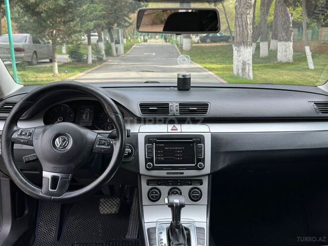 Volkswagen Passat 2009, 248,000 km - 1.8 l - Bakı