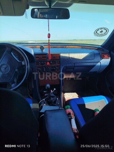 Mercedes C 220 d 1998, 196,800 km - 2.2 l - Biləsuvar