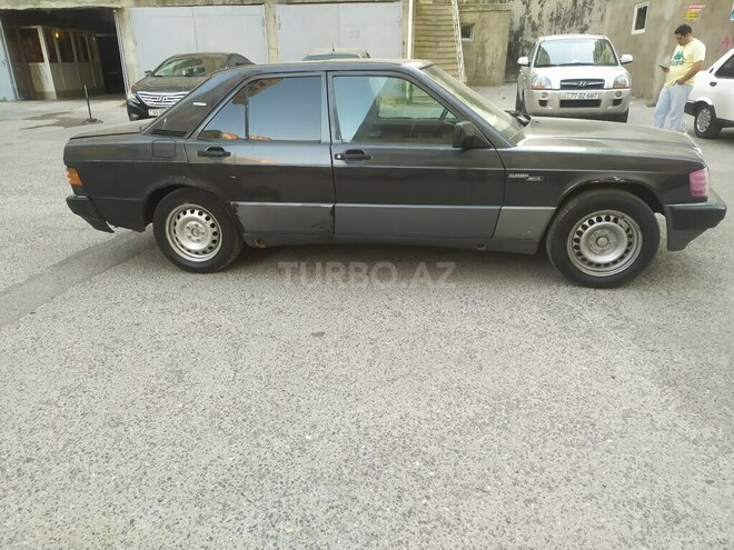 Mercedes 190 1992, 256,320 km - 1.8 л - Bakı