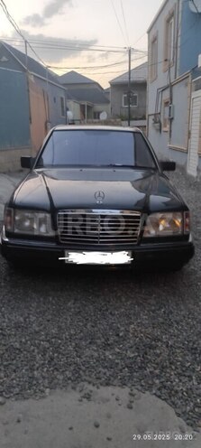 Mercedes E 220 1994, 358,000 km - 2.2 l - Bakı