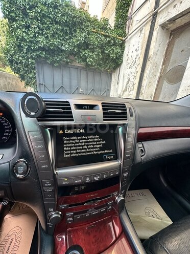 Lexus LS 460 2010, 300,000 km - 4.6 l - Bakı