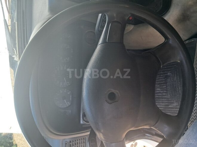 GAZ 3110 1998, 250,000 km - 2.4 l - Qusar