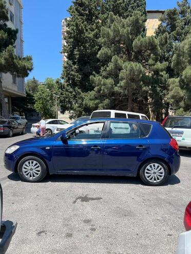 Kia Ceed 2007, 380,000 km - 1.6 l - Bakı