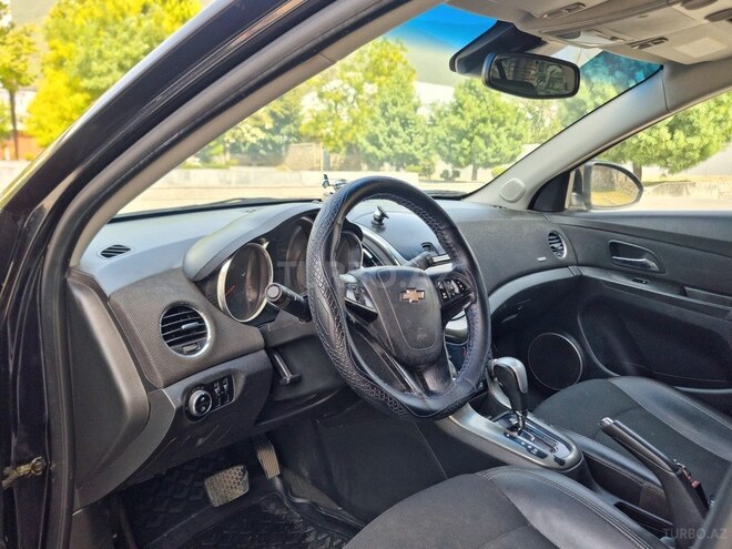 Chevrolet Cruze 2013, 269,000 km - 1.8 l - Şəki