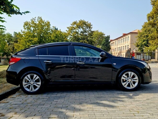 Chevrolet Cruze 2013, 269,000 km - 1.8 l - Şəki