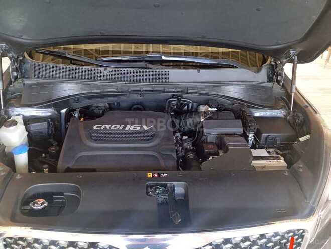 Kia Sorento-13