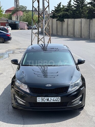 Kia K5-3