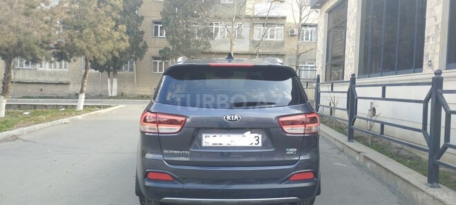 Kia Sorento-9