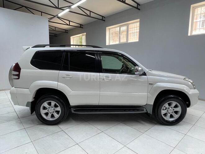 Toyota Land Cruiser Prado-6