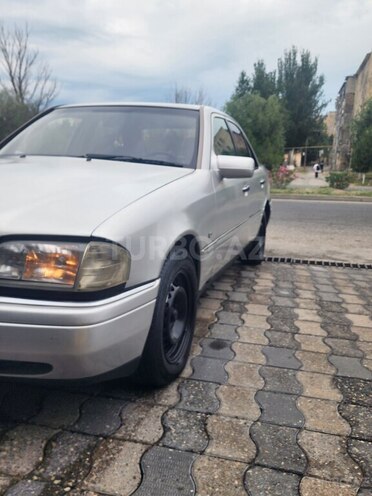Mercedes C 200 1996, 245,000 km - 2.0 l - Bakı