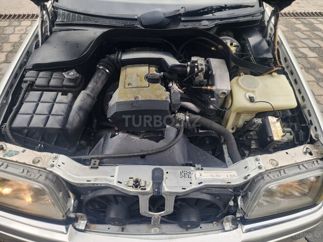 Mercedes C 200 1996, 245,000 km - 2.0 l - Bakı