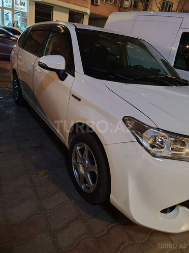 Toyota Corolla Fielder 2019, 175,000 km - 1.5 л - Bakı