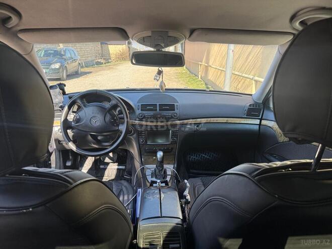 Mercedes E 320 2005, 224,000 km - 3.2 л - Şəki
