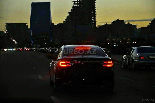 Hyundai Grandeur-6