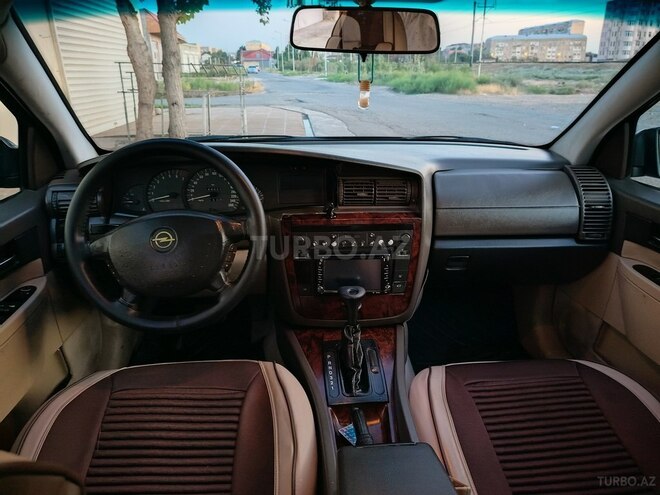 Opel Omega 1999, 144,800 km - 2.5 l - Şirvan