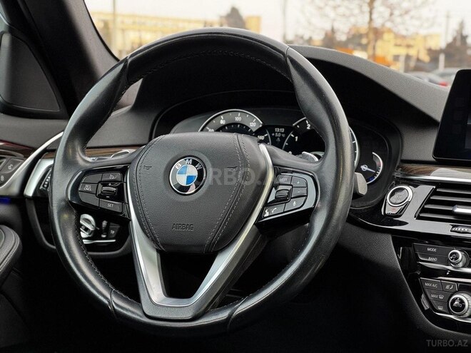 BMW 530 2018, 93,000 km - 2.0 л - Gəncə
