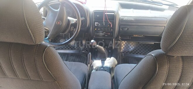 GAZ 31105 2004, 205,058 km - 2.4 l - Salyan