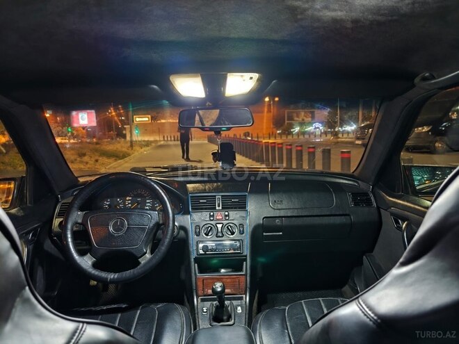 Mercedes C 180 1996, 275,730 km - 1.8 л - Bakı
