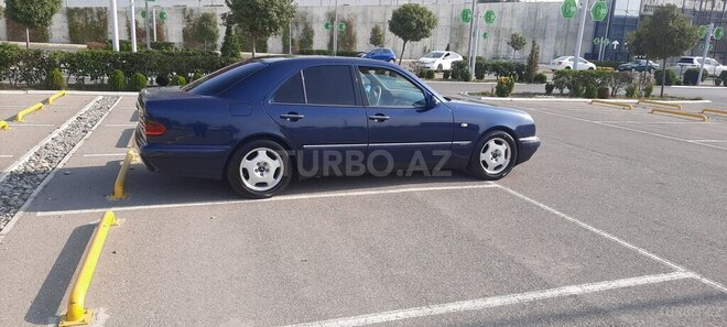 Mercedes E 280 4MATIC 1998, 300,000 km - 2.8 l - Sumqayıt
