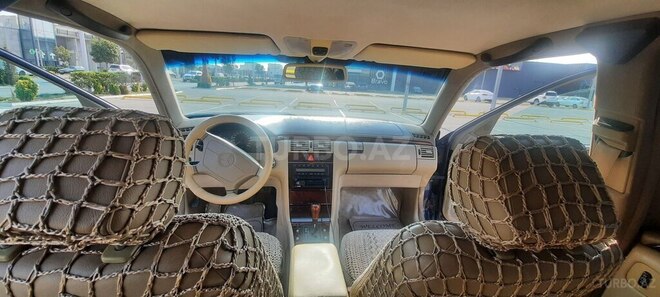 Mercedes E 280 4MATIC 1998, 300,000 km - 2.8 l - Sumqayıt