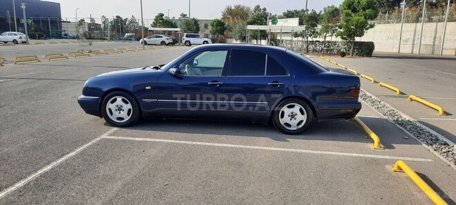 Mercedes E 280 4MATIC 1998, 300,000 km - 2.8 l - Sumqayıt