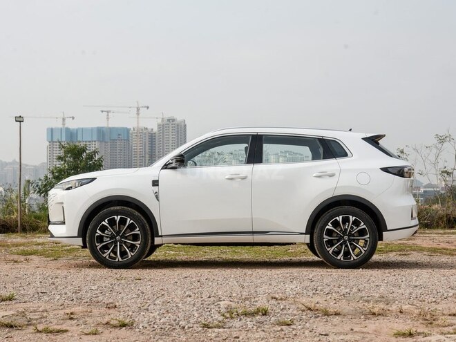 Changan CS 55 Plus 2025, 0 km - 1.5 л - Bakı