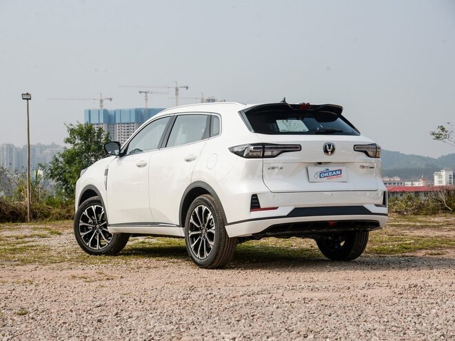Changan CS 55 Plus 2025, 0 km - 1.5 л - Bakı
