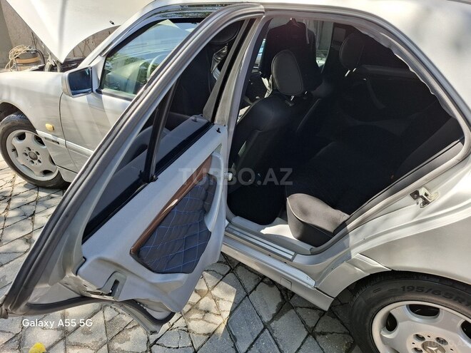 Mercedes C 180 2000, 367,000 km - 1.8 l - Bakı