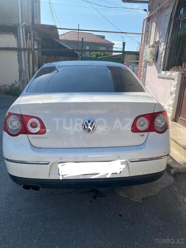 Volkswagen Passat 2010, 143,000 km - 1.8 l - Bakı