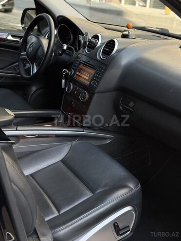 Mercedes ML 350-7