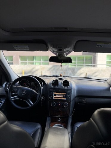 Mercedes ML 350-5