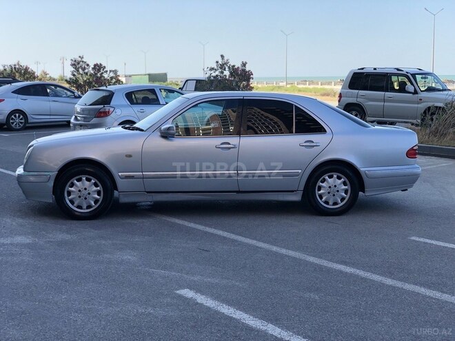 Mercedes E 230 1996, 328,106 km - 2.3 l - Sumqayıt
