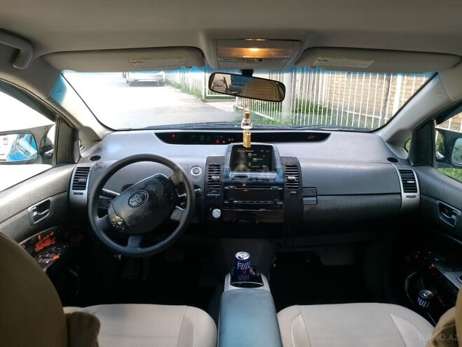 Toyota Prius 2008, 260,000 km - 1.5 l - Gəncə