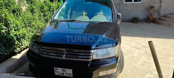 Mitsubishi Chariot 2000, 300,000 km - 2.4 l - Bakı