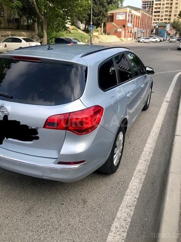 Opel Astra 2015, 139,000 km - 1.4 l - Bakı