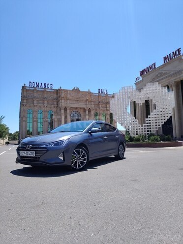 Hyundai Elantra 2019, 120,600 km - 2.0 л - Bakı