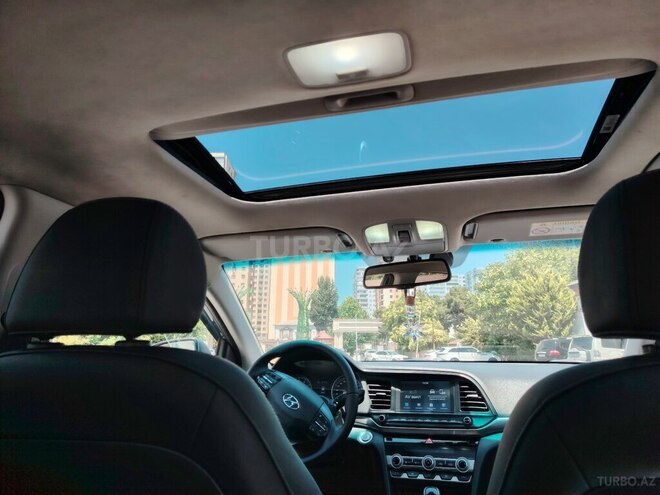 Hyundai Elantra 2019, 120,600 km - 2.0 л - Bakı