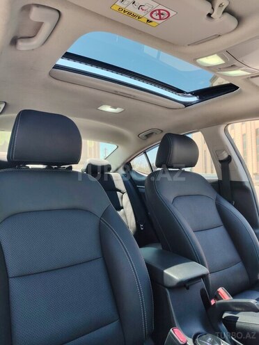 Hyundai Elantra 2019, 120,600 km - 2.0 л - Bakı