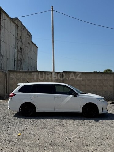 Toyota Corolla Fielder 2018, 151,000 km - 1.5 л - Bakı