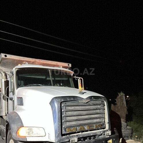 Mack  2009, 184,458 km - 12.0 l - Bakı