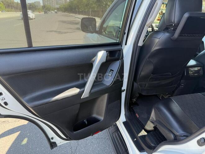 Toyota Land Cruiser Prado 2013, 145,000 km - 2.7 л - Bakı