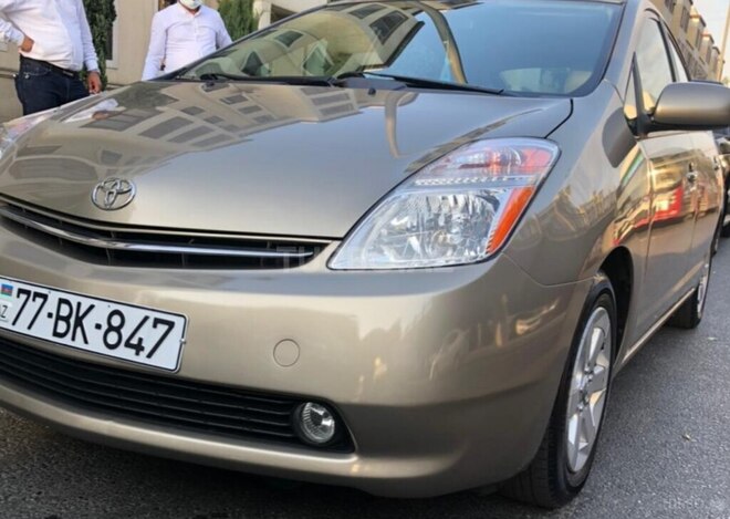 Toyota Prius 2008, 248,000 km - 1.5 л - Bakı