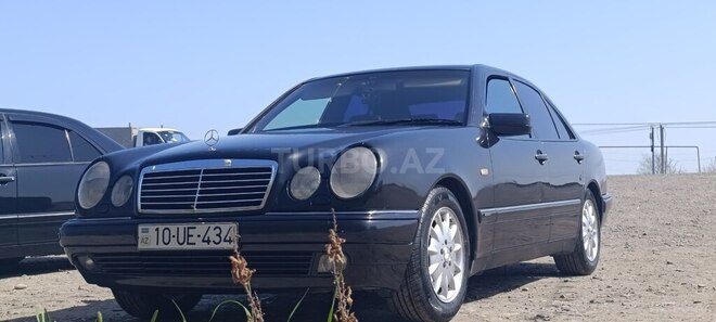 Mercedes E 240 1997, 265,012 km - 2.4 l - Naxçıvan