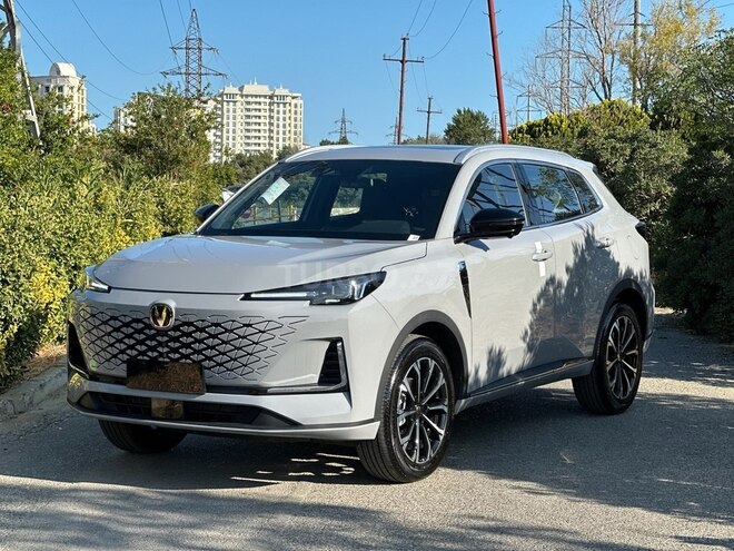 Changan CS 55 Plus 2025, 0 km - 1.5 л - Bakı